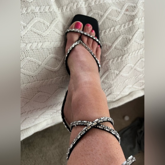 New! Chase & Chloe Elegant Black and Silver Women's Stilettos Size 9 - Picture 6 of 6